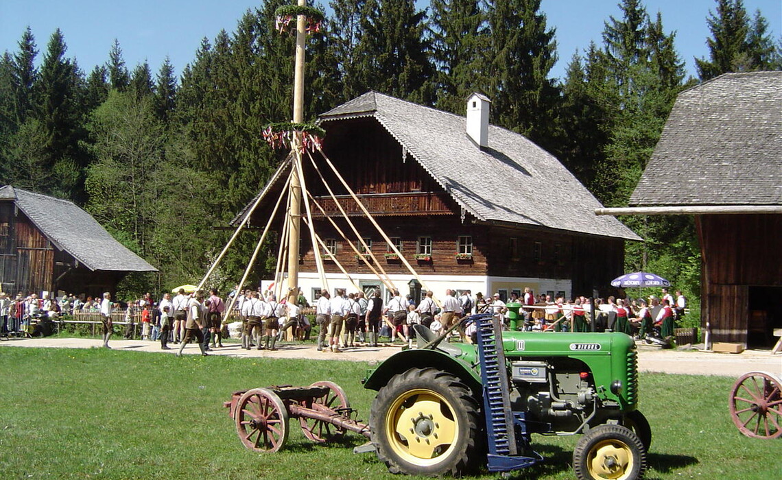 Maibaum06