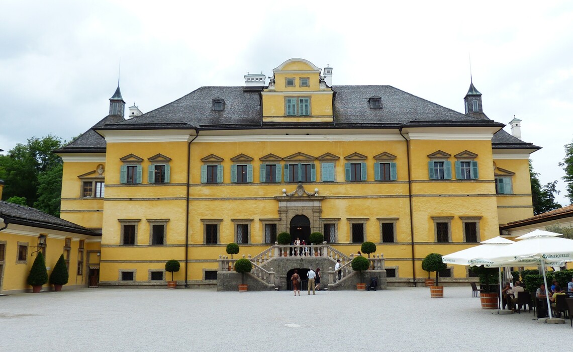 Schloss Hellbrunn 117445 1920